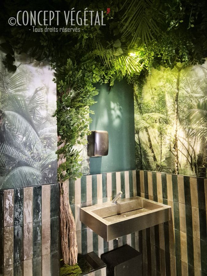Sanitaires esprit jungle